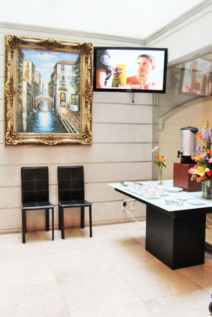 Imagen del bar/restaurante del Hotel Residence L'heritage Aristóteles 225 By Bluebay. Foto 3