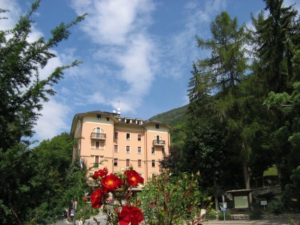 Imagen de los exteriores del Hotel Residence Limone. Foto 16