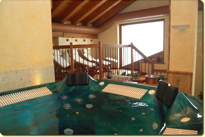 Imagen de la piscina del Hotel Residence Lo Peyo. Foto 19