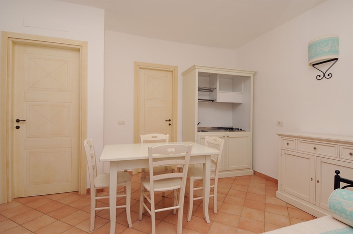 Imagen de los interiores del Hotel Residence Lu Lamoni. Foto 12