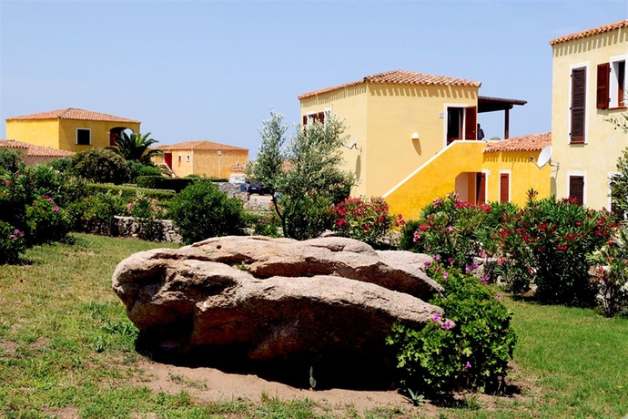 Imagen de los exteriores del Hotel Residence Lu Lamoni. Foto 4