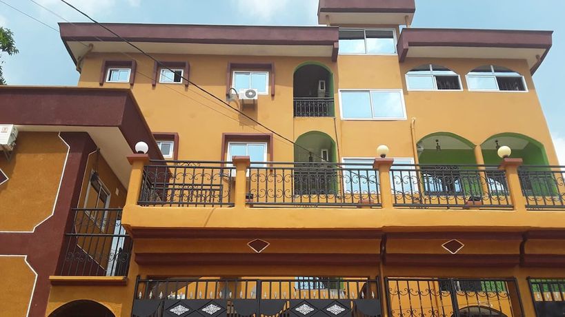 Imagen general del Hotel Residence Madadjeu, Yaoundé. Foto 1