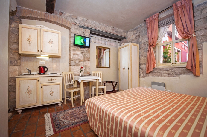 Imagen de la habitación del Hotel Residence Marco Polo, Rovinj. Foto 7