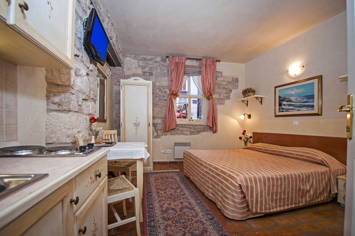 Imagen de la habitación del Hotel Residence Marco Polo, Rovinj. Foto 9