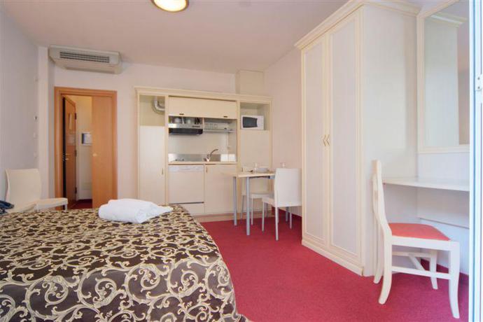 Imagen de la habitación del Hotel Residence Marconi Mare. Foto 5