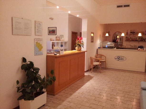 Imagen de los interiores del Hotel Residence Mareblu, Principina a Mare. Foto 19