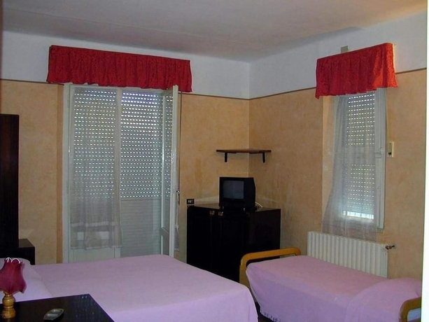 Imagen de la habitación del Hotel Residence Maria Grazia. Foto 8