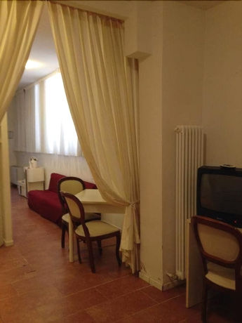 Imagen de la habitación del Hotel Residence Maria Grazia. Foto 13