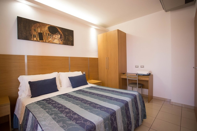 Imagen de la habitación del Hotel Residence Marzia. Foto 3