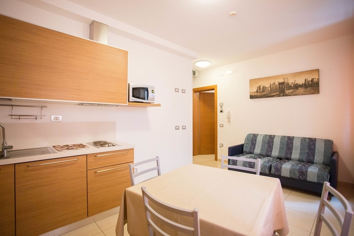Imagen de la habitación del Hotel Residence Marzia. Foto 11