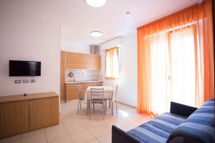 Imagen de la habitación del Hotel Residence Marzia. Foto 14