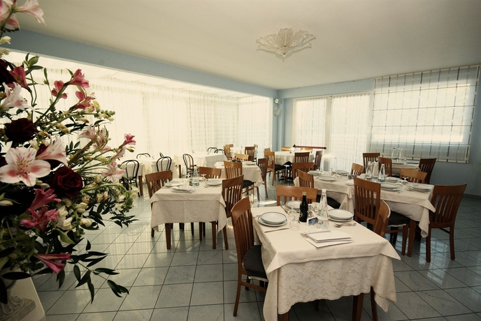 Imagen del bar/restaurante del Hotel Residence Mediterraneo, Diano Marina. Foto 5