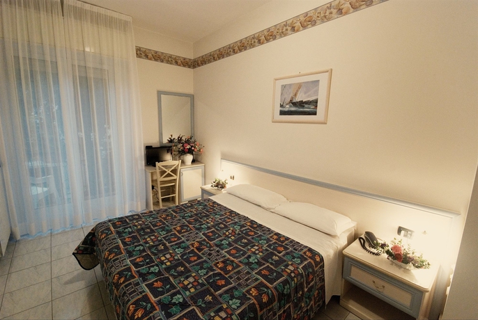 Imagen de la habitación del Hotel Residence Mediterraneo, Diano Marina. Foto 10