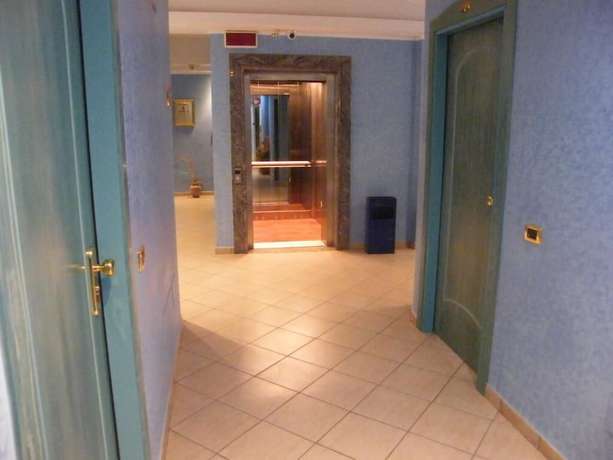 Imagen de los interiores del Hotel Residence Memmina. Foto 15