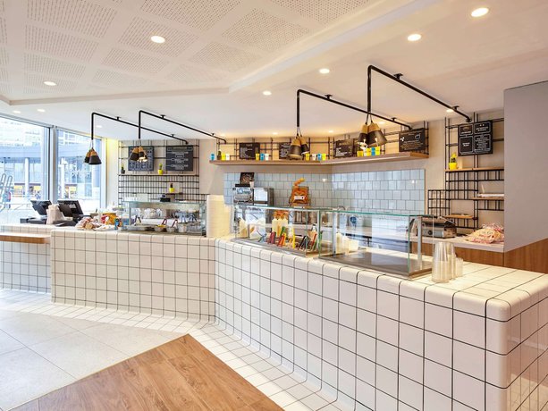 Imagen del bar/restaurante del Hotel Residence Mercure Paris La Defense Grande Arche. Foto 2