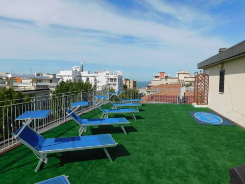 Imagen de los exteriores del Hotel Residence Millennium. Foto 14