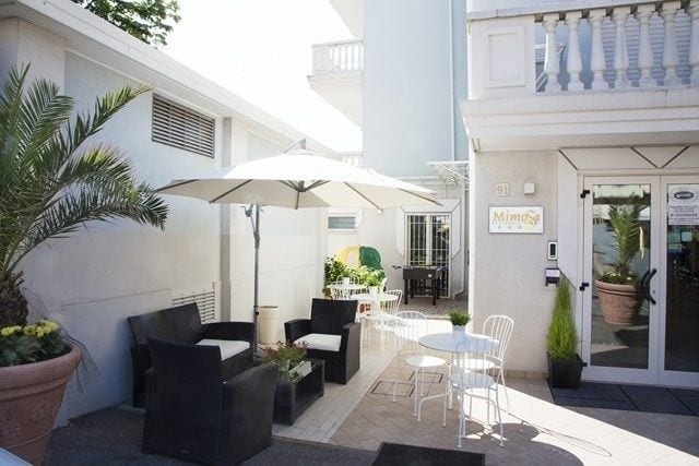 Imagen de los exteriores del Hotel Residence Mimosa. Foto 15