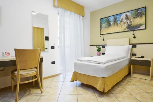 Imagen de la habitación del Hotel Residence Miralago, Pissol. Foto 19