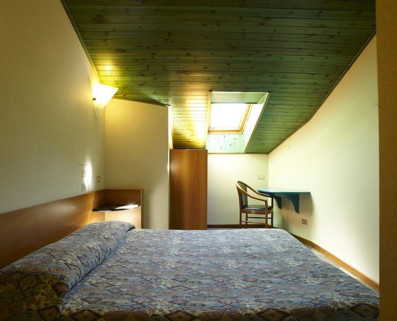 Imagen de la habitación del Hotel Residence Mirelladue. Foto 6