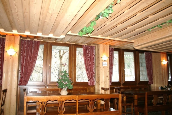 Imagen de los interiores del Hotel Residence Mirelladue. Foto 19