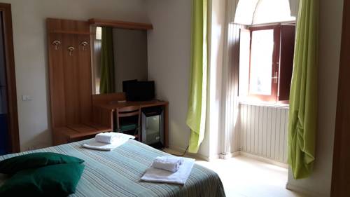 Imagen de la habitación del Hotel Residence Moneglia. Foto 6