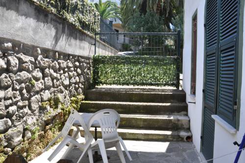 Imagen de la habitación del Hotel Residence Moneglia. Foto 15