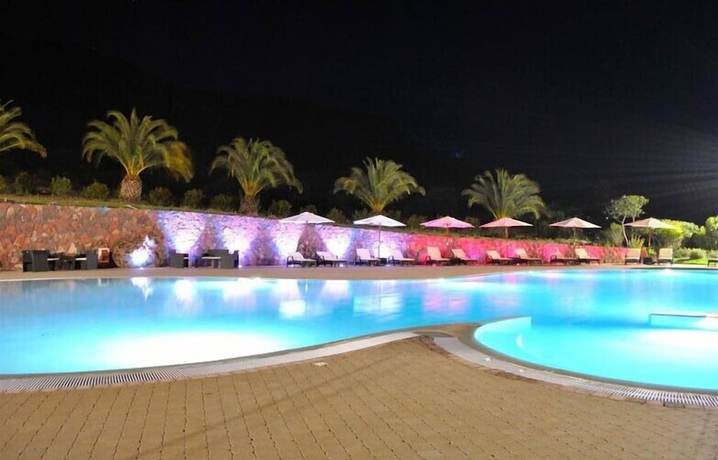 Imagen de la piscina del Hotel Residence Monte Ricciu. Foto 19