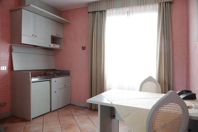 Imagen de la habitación del Hotel Residence Montelago. Foto 5