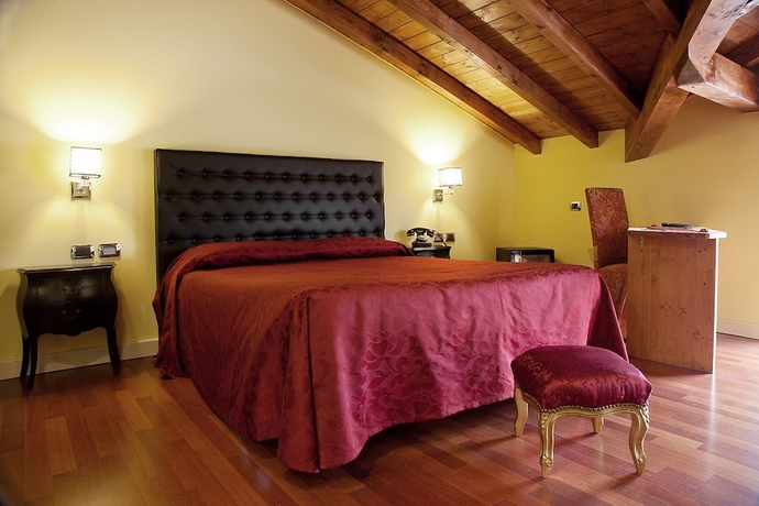 Imagen de la habitación del Hotel Residence Montelago. Foto 17