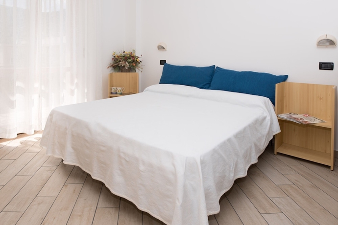 Imagen de la habitación del Hotel Residence Oleandro, Pietra Ligure. Foto 5