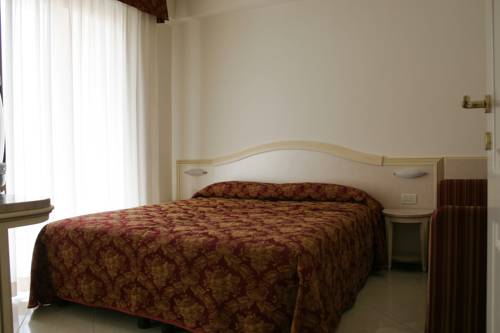 Imagen de la habitación del Hotel Residence Olimpo, Rimini. Foto 5