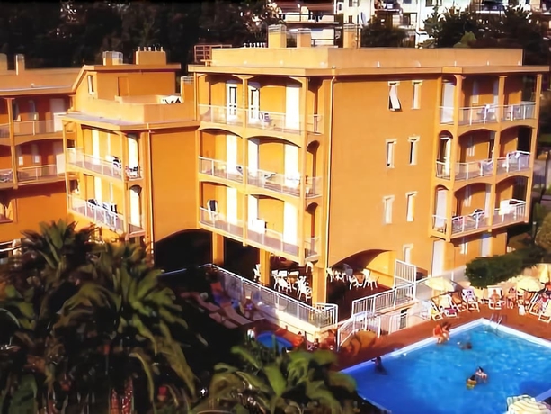 Imagen general del Hotel Residence Orchidea, Diano Marina. Foto 2