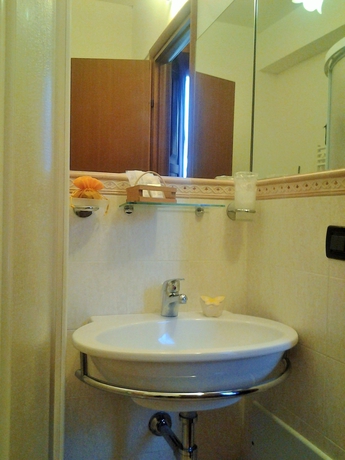 Imagen de la habitación del Hotel Residence Panarea. Foto 14