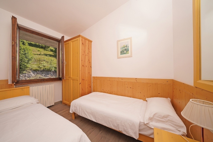 Imagen de la habitación del Hotel Residence Panorama La Forca. Foto 16