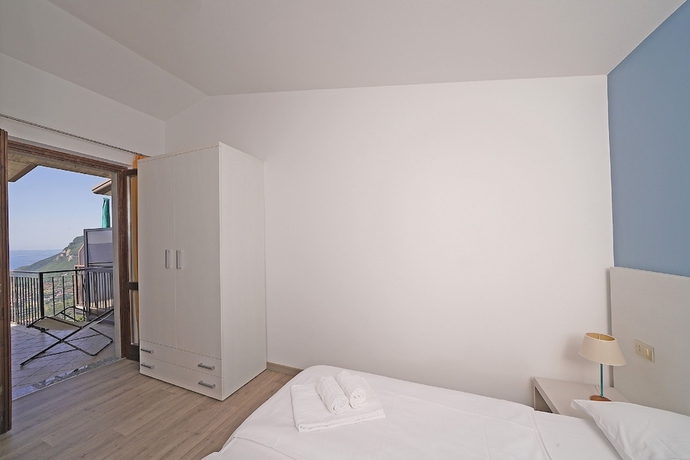 Imagen de la habitación del Hotel Residence Panorama La Forca. Foto 17