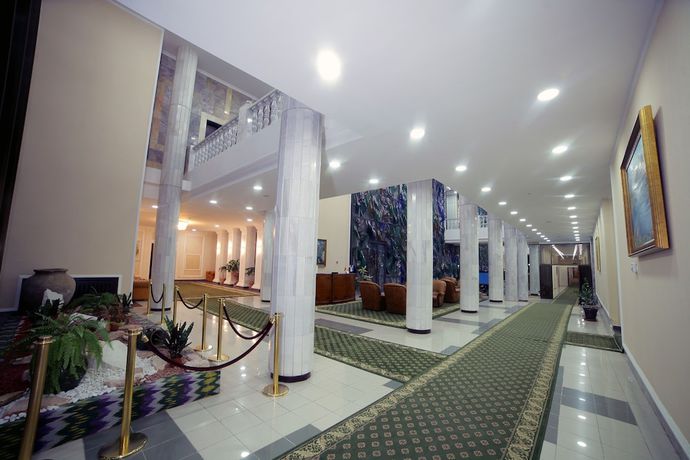 Imagen de los interiores del Hotel Residence Park. Foto 20