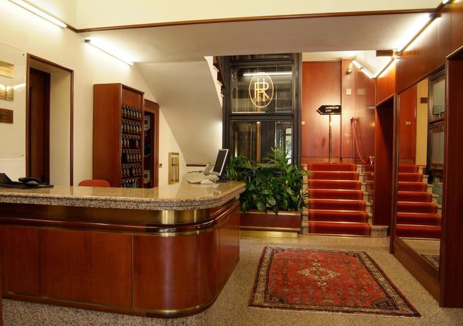 Imagen de los interiores del Hotel Residence, Parma. Foto 15