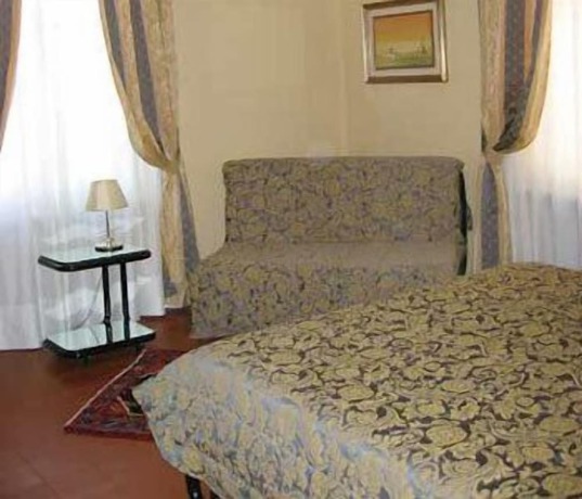 Imagen de la habitación del Hotel Residence, Parma. Foto 4