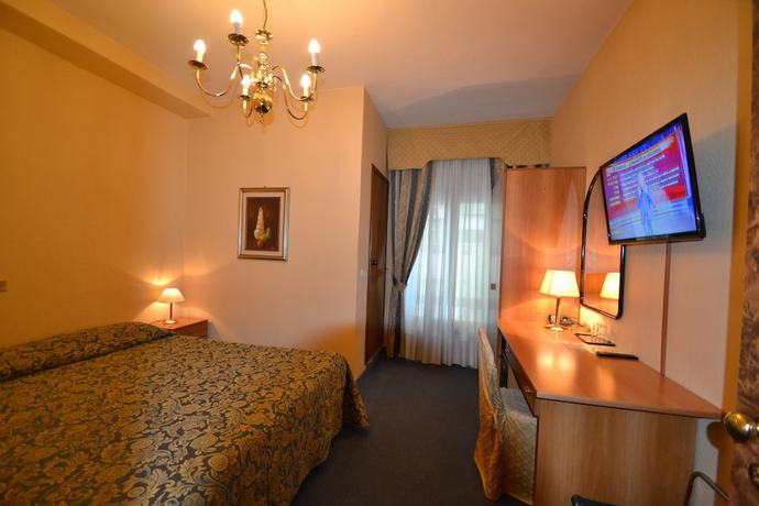 Imagen de la habitación del Hotel Residence, Parma. Foto 10