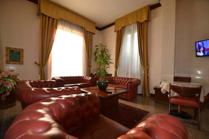 Imagen de la habitación del Hotel Residence, Parma. Foto 12