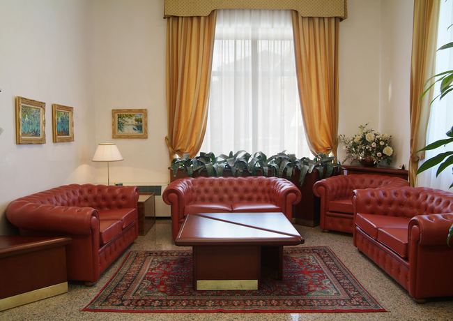 Imagen de los interiores del Hotel Residence, Parma. Foto 20