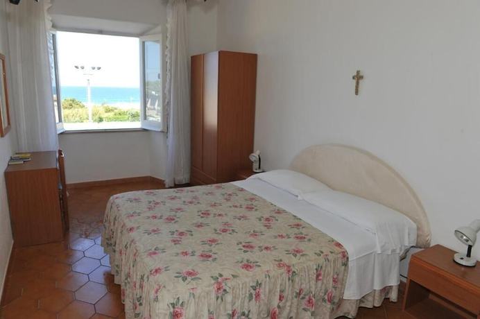 Imagen de la habitación del Hotel Residence Pensione Mena. Foto 8