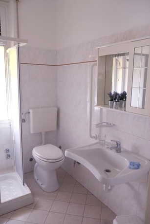 Imagen de la habitación del Hotel Residence Perla, Alassio. Foto 19