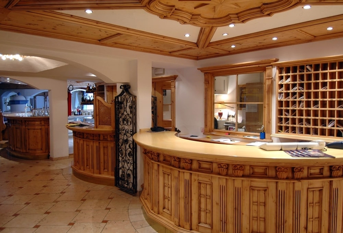 Imagen de los interiores del Hotel Residence Pez Gajard. Foto 15