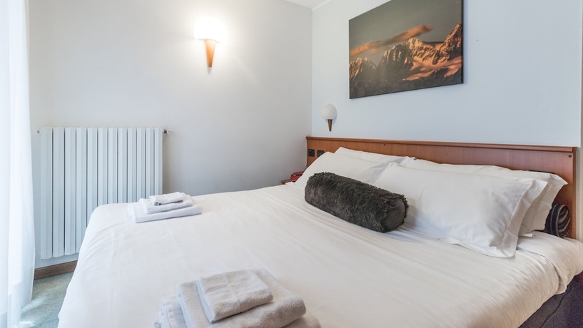 Imagen de la habitación del Hotel Residence Pizzo Scalino. Foto 5