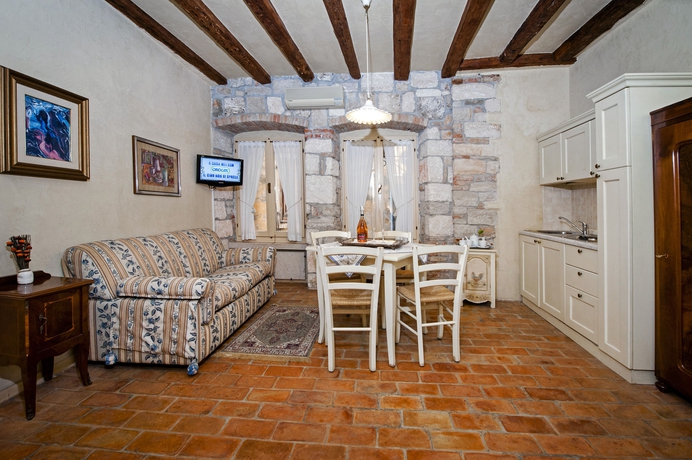 Imagen de los interiores del Hotel Residence Porta Antica. Foto 16