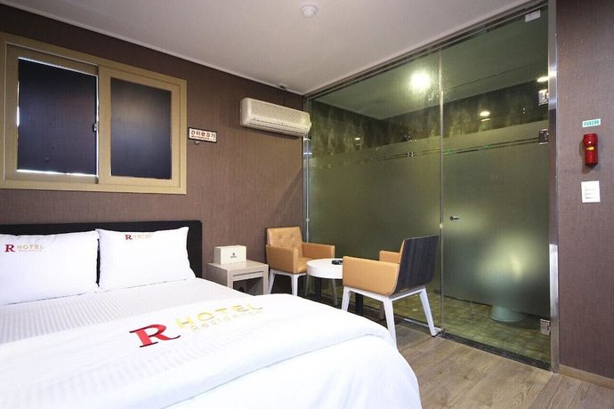 Imagen de la habitación del Hotel Residence R. Foto 17