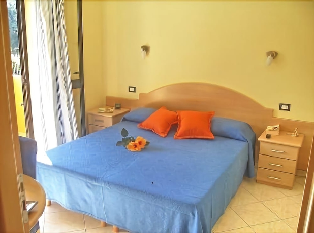 Imagen de la habitación del Hotel Residence Riviera Calabra. Foto 6