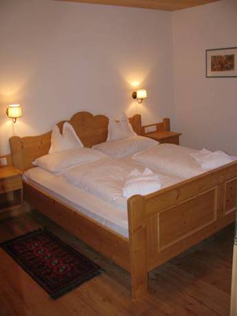 Imagen de la habitación del Hotel Residence Rosarela. Foto 3
