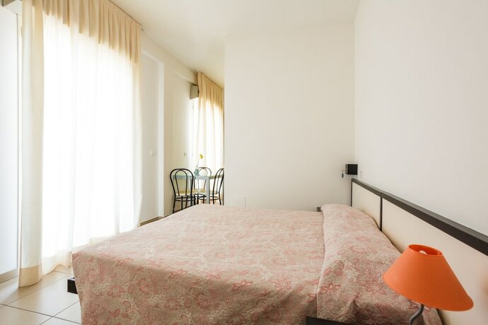 Imagen general del Hotel Residence Roxy. Foto 11